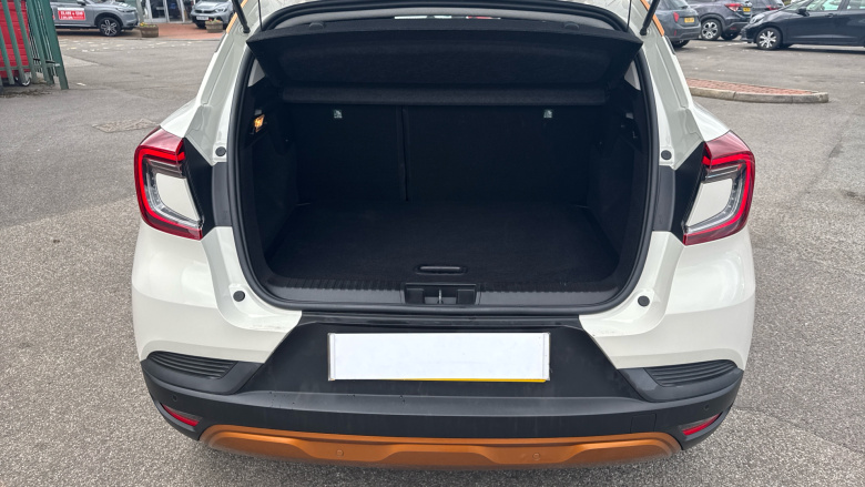 Renault Captur 1.0 TCE 100 Iconic 5dr Petrol Hatchback